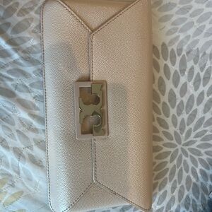 Tory Burch Light Tan Wallet with Logo Accent